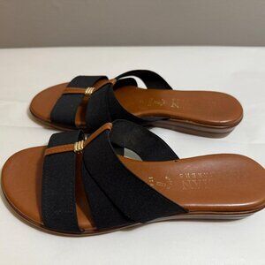 Italian Women’s Slide Sandals size 8M